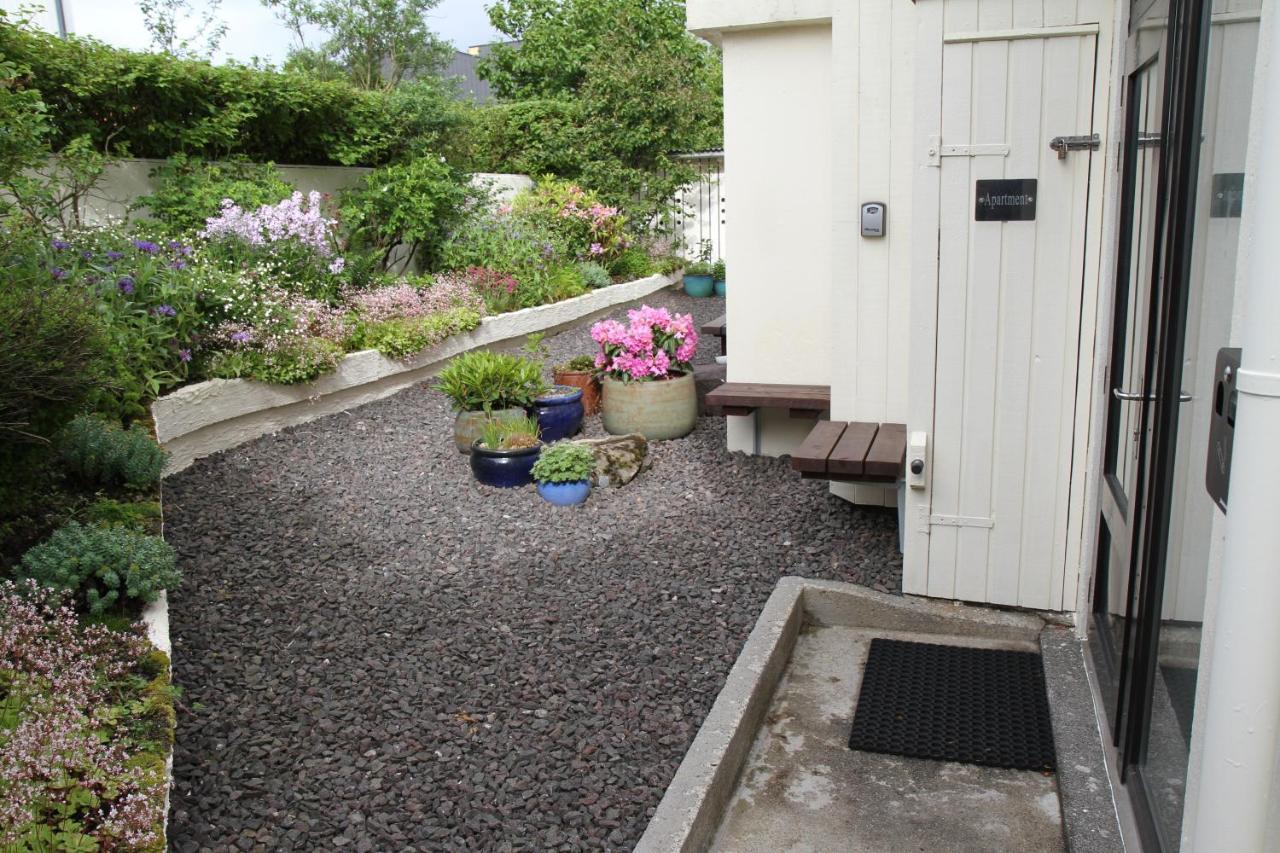 Cosy Apartment Near Beach, Marina & City Centre トースハウン エクステリア 写真