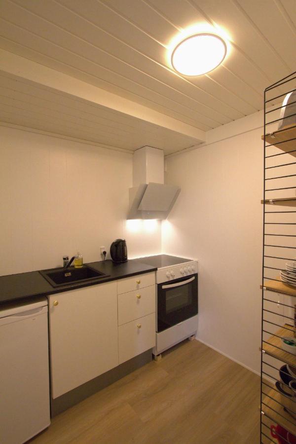Cosy Apartment Near Beach, Marina & City Centre トースハウン エクステリア 写真